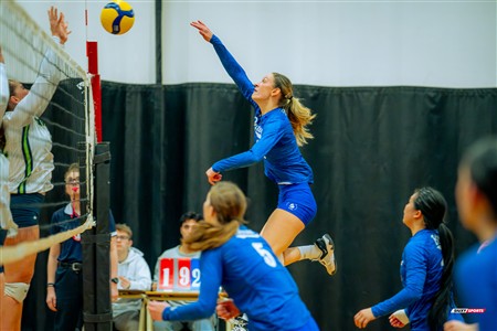 RSEQ 2025 - Volleyball F D2 - Championnat de Conférence - Dawson (0) vs (2) Montmorency