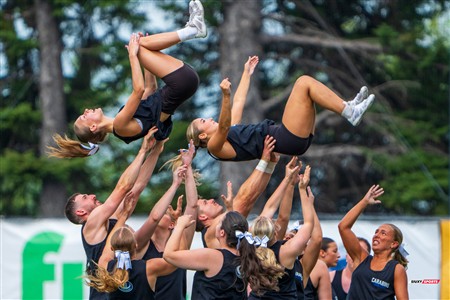 RSEQ 2025 - Football Universitaire - Carabins vs Stingers - Ambiance & Cheerleading