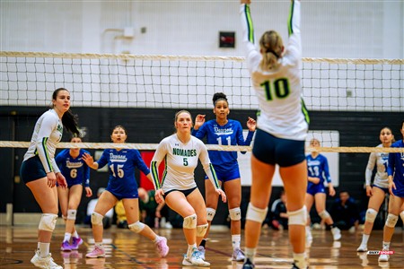 RSEQ 2025 - Volleyball F D2 - Championnat de Conférence - Dawson (0) vs (2) Montmorency