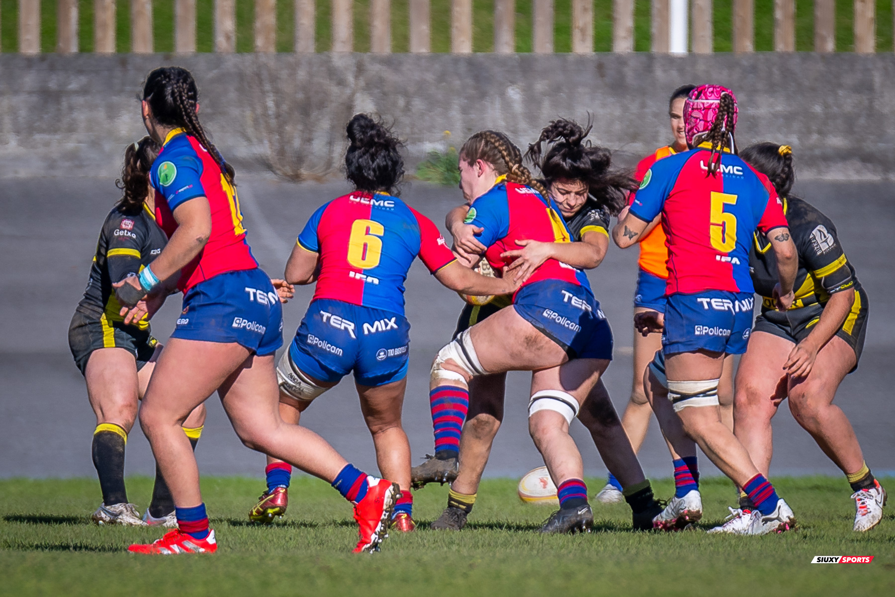  Getxo Artea Rugby Taldea - Futbol Club Barcelona Rugby - Rugby - FER 2025 - LIGA IBERDROLA - GETXO NESKAK (33) vs (12) AVFCBR FEM (#FER25LIGNBR01) Photo by: Fredy Monfoto | Siuxy Sports 2025-01-19