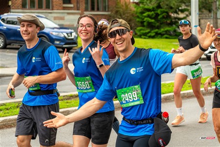 2025 Marathon Sun Life - Longueil - Shiny Happy People Running !!
