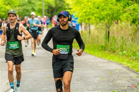 2025 Marathon Sun Life - Longueil - Shiny Happy People Running !!