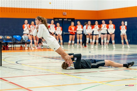 Représentation théâtrale d'avant match - Volleyball