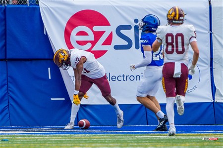 RSEQ 2025 - Football Universitaire - Carabins de Montréal (41) vs (14) Stingers de Concordia - Match