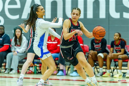 RSEQ 2025 - Basketball F - D2 Sud-Ouest - E.Montpetit (61) vs (49) Dawson