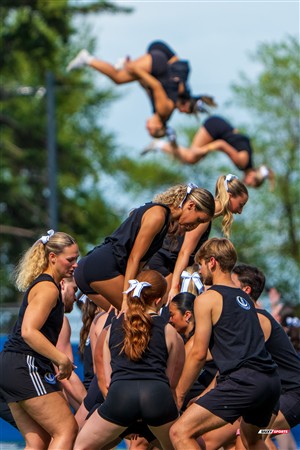 RSEQ 2025 - Football Universitaire - Carabins vs Stingers - Ambiance & Cheerleading